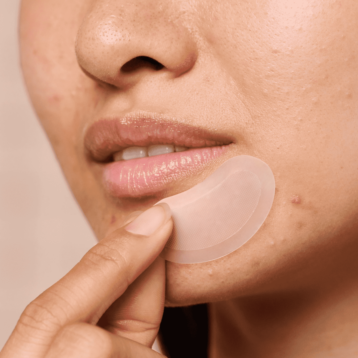 Mighty Patch™ for XL Early-Stage Blemishes - Premium Fit